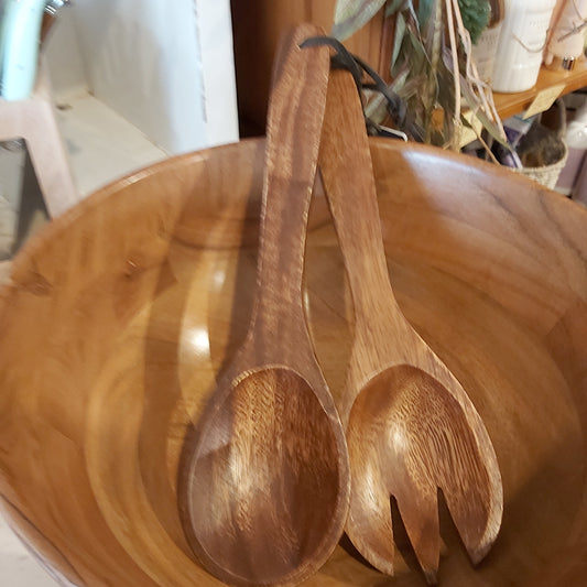 Davis & Waddell Acacia Salad Servers