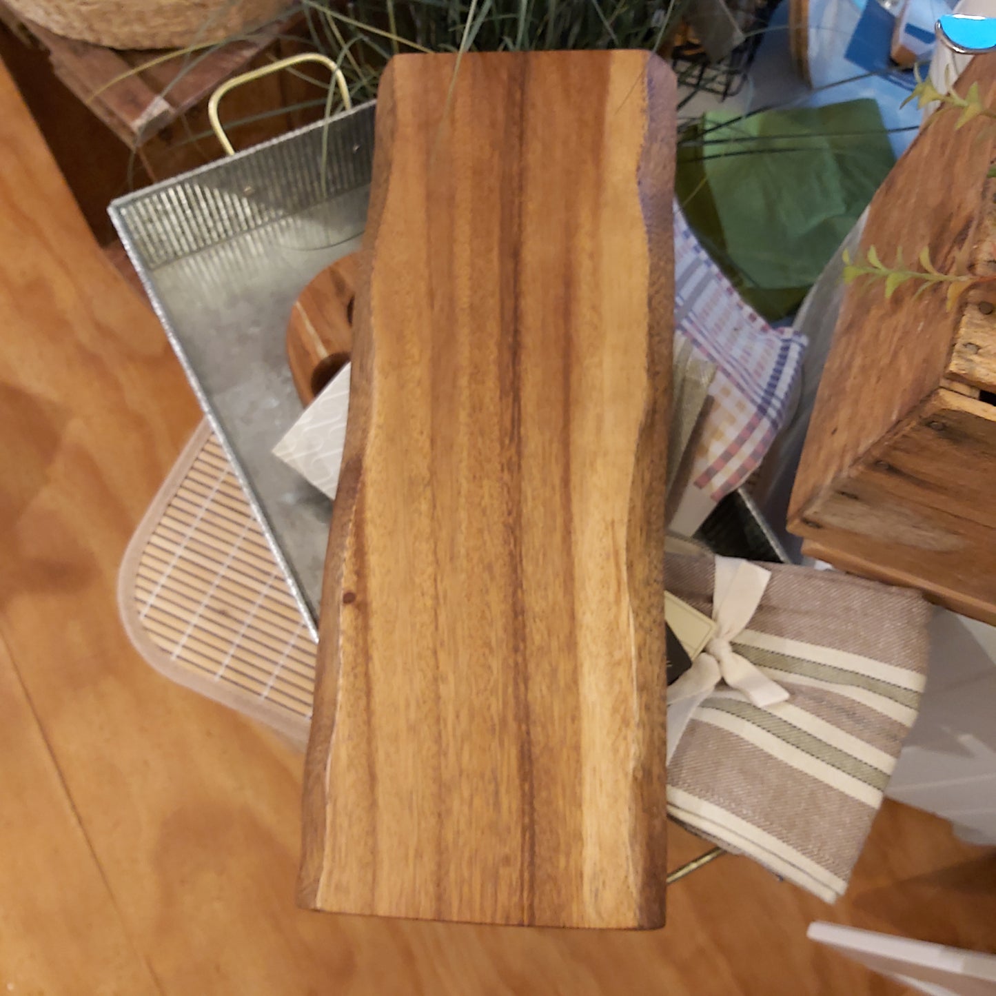 Urban Green Large Acacia Wood Board